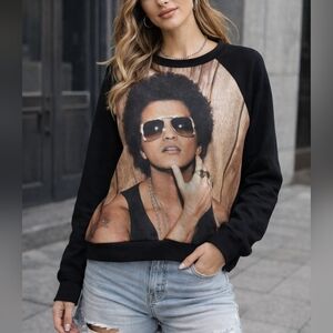 Bruno Mars Graphic Sweater Size M Black Raglan Celebrity Print Pullover Top